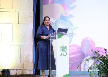 Carolina Rendón indica la agricultura representa el 5.6% del PIB, genera uno de cada 10 empleos y concentra el 11.8% de las exportaciones.