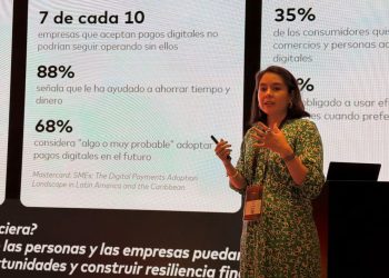 Valle explica que digitalización puede simplificar registro de operaciones y facilitar control de ingresos, gastos y pagos a proveedores.
