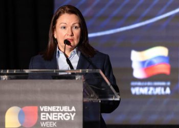 La ministra de Hidrocarburos de Venezuela, Paula Henao, defendió el acuerdo petrolero alcanzado con Estados Unidos.