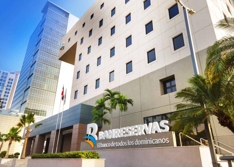 Banreservas anuncia que impulsará oportunidades de negocios y financiamiento para el sector turístico dominicano.