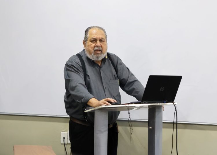 Meléndez advierte que El Niño actúa como un multiplicador de crisis estructurales.