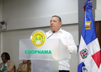 Santiago Portes destaca los logros alcanzados durante su gestión.