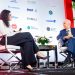 Amelia Vicini moderó el panel en el que Luis Molina Achécar, luego de su ponencia ante miembros de la AmchamDR.