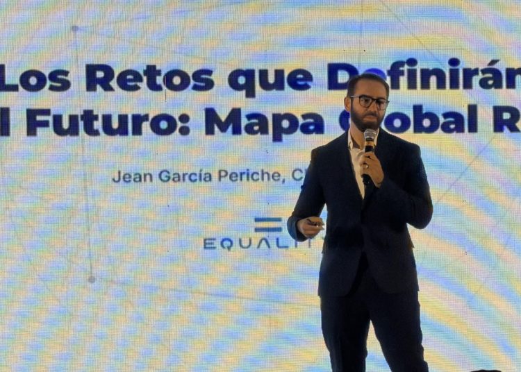 García Periche explicó que el país busca posicionarse en actividades relacionadas con tecnologías emergentes y sectores como los semiconductores.