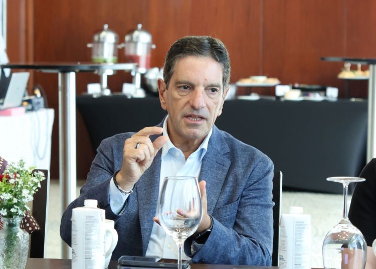 Eduardo López indicó que Google Cloud entrena de forma remota a cerca de 40,000 personas al mes en América Latina.