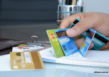 A julio de 2026, el sistema financiero registró 2.05 millones de tarjetahabientes.