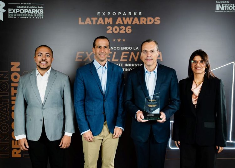 Ricardo Ramirez, Luis Manuel Pellerano, Bela Szabó y Alizta Sánchez.