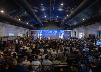 “La región necesita más integración, más inversión, más innovación y una cooperación energética más profunda”, afirmó Santos.