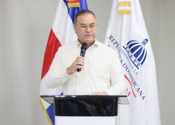 El ministro señaló que la medida responde a compromisos comerciales del país, al tiempo que abre la posibilidad de una eventual renegociación sobre una base técnica.