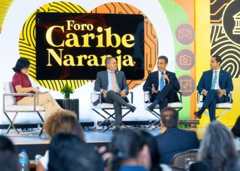 Francisco Ramírez explicó el impacto de la IA en los procesos de negocio.