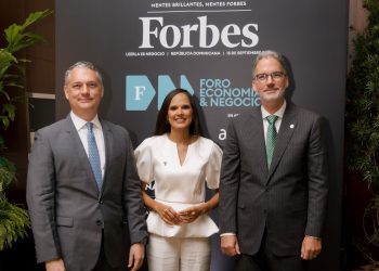 Alex Yaryura, Flavia Mejia y Mario Pujols.