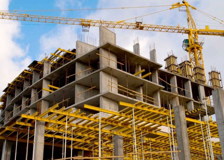 Informe señala que paralización tiene mayor incidencia en proyectos de menor tamaño.