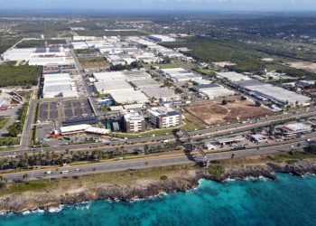 ZFLA recibe tres distinciones adicionales por excelencia industrial, servicio al cliente e innovación tecnológica.