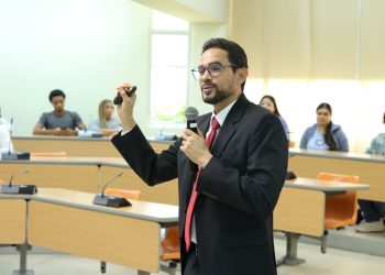 Así lo expuso el investigador Kiero Guerra durante la presentación del estudio “Mapas Educativos: geolocalizando las brechas del sistema educativo dominicano”, realizado en la PUCMM.