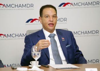Rodríguez Tejada destaca la necesidad de evaluar esquemas de contratación que faciliten participación de inversionistas y ejecución de proyectos.